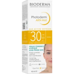 Bioderma Photoderm AKN Mat SPF 30 - 40 Ml -Clinique Salgsbutik bioderma photoderm akn mat spf 30 40 ml 1668525649