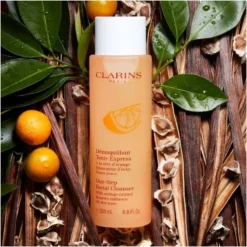 Clarins One-Step Facial Cleanser For All Skin Types 200 Ml -Clinique Salgsbutik clarins one step facial cleanser for all skin types 200 ml 1613982359