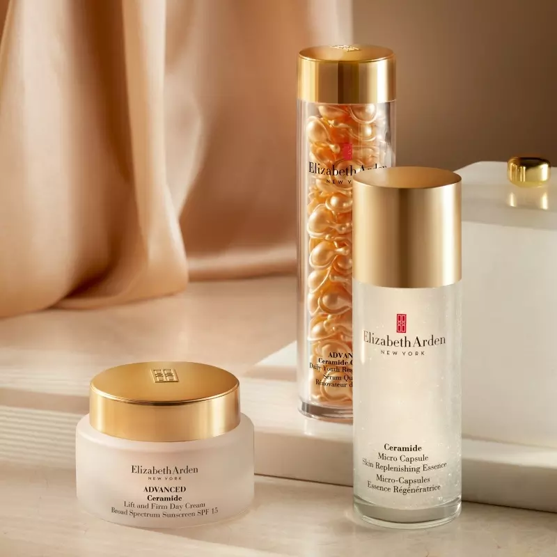 Elizabeth Arden Ceramide Micro Capsule Skin Replenishing Essence 90 Ml 6 Elizabeth Arden Ceramide Micro Capsule Skin Replenishing Essence 90 Ml - Billede 6