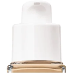 Lancome Lancôme Teint Idole Ultra Wear Care & Glow Foundation 30 Ml - 230W -Clinique Salgsbutik lancome teint idole ultra wear care glow foundation 30 ml 230w 1662105388