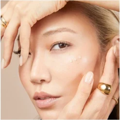 L’Oréal Paris L'Oréal Paris Cosmetics True Match Nude Plumping Tinted Serum 30 Ml - No. 2-3 Light -Clinique Salgsbutik loreal paris cosmetics true match nude plumping tinted serum 30 ml no 2 3 light 1631779404