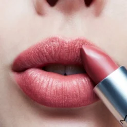 MAC Matte Lipstick Mini 1,8 Gr. - 608 Mehr -Clinique Salgsbutik mac matte lipstick mini 18 gr 608 mehr 1626760179