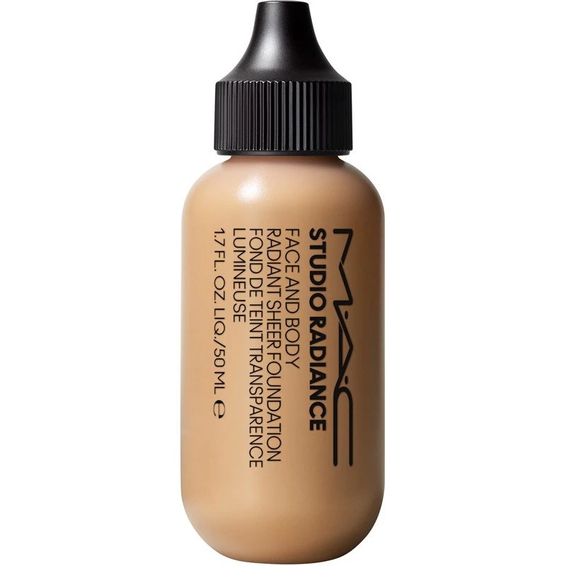 MAC Studio Radiance Face And Body Radiant Sheer Foundation 50 Ml - C2 2 MAC Studio Radiance Face And Body Radiant Sheer Foundation 50 Ml - C2 - Billede 2
