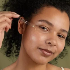 Naturligolie Økologisk Fugtserum 30 Ml 15 Naturligolie Økologisk Fugtserum 30 Ml -Clinique Salgsbutik naturligolie moisture serum 30 ml 1676884508