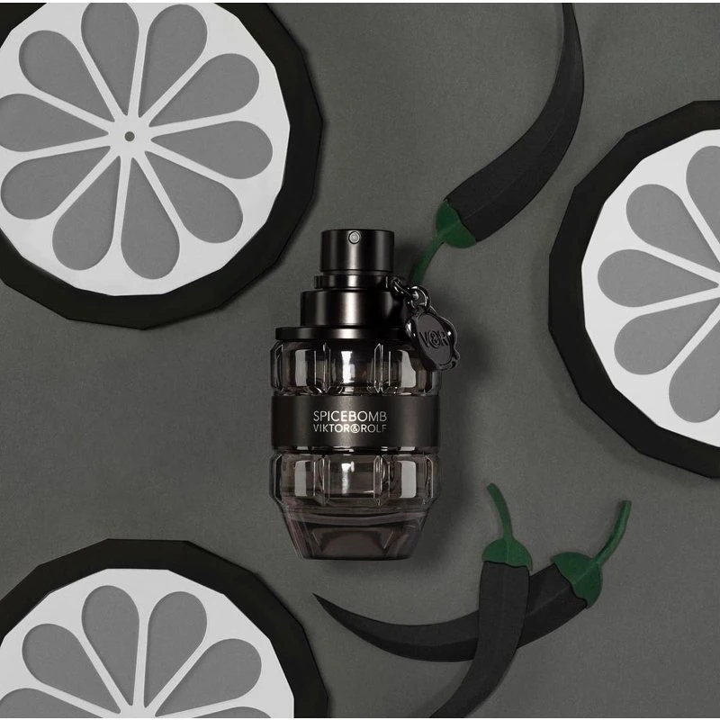 Viktor&Rolf Viktor & Rolf Spicebomb Men EDT 90 Ml 6 Viktor&Rolf Viktor & Rolf Spicebomb Men EDT 90 Ml - Billede 6